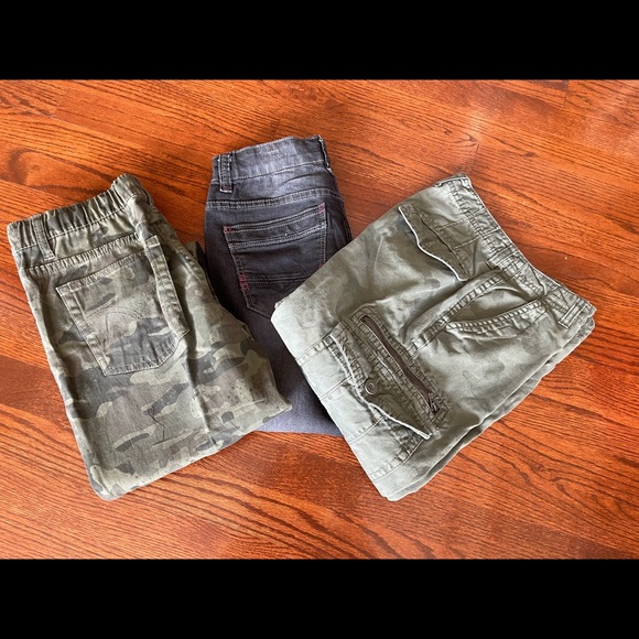 Levi’s, Frednm Premium Goods, Micros Boys pants - Picture 2 of 3